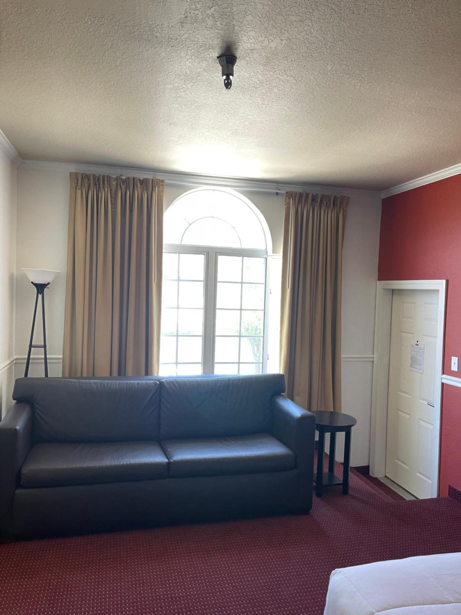 בראנסון Carriage House Inn מראה חיצוני תמונה